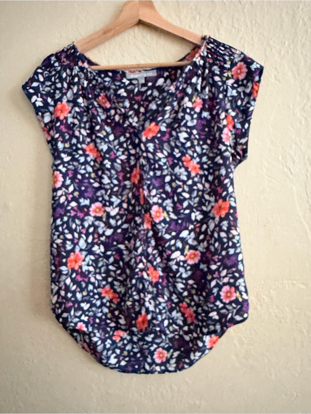 Daniel Rainn Floral Cap-Sleeve Blouse in Purple with Coral and White Flowers